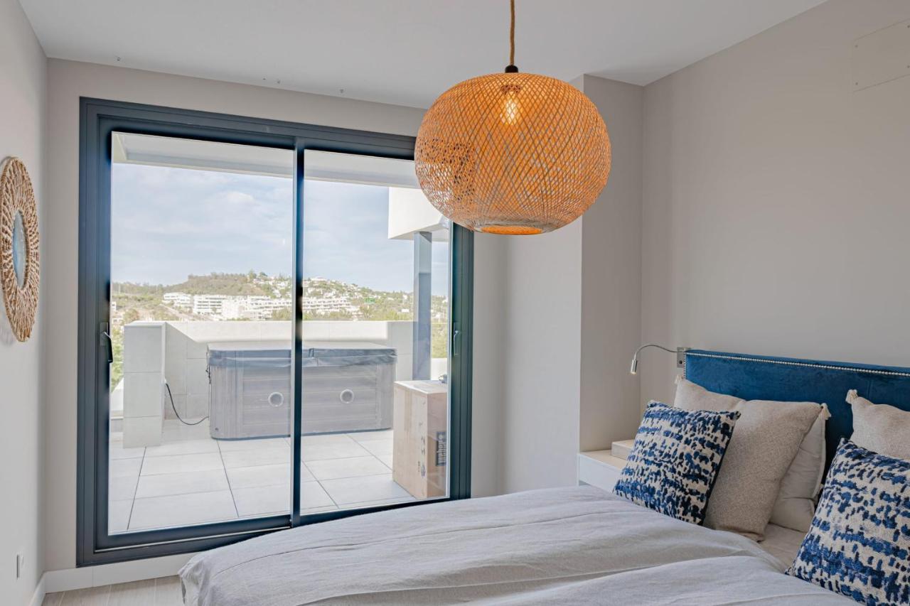 Magnificent Frontline Golf Penthouse In Navigolf La Cala De Mijas Apartment Exterior photo